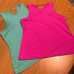 Ideology tops in teal and punk bundle! Great condition. Size Medium